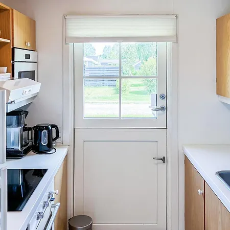2 Bedroom In *