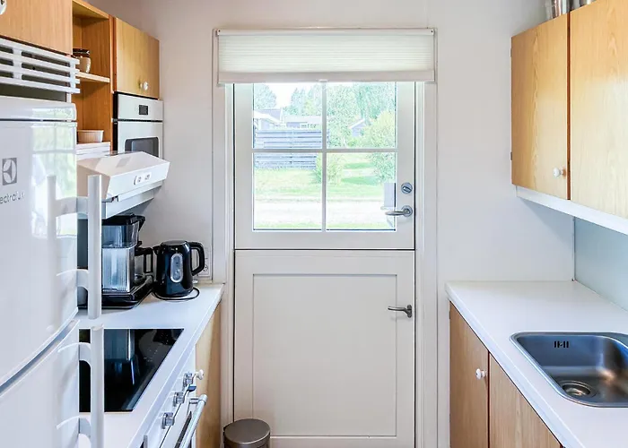 2 Bedroom In *